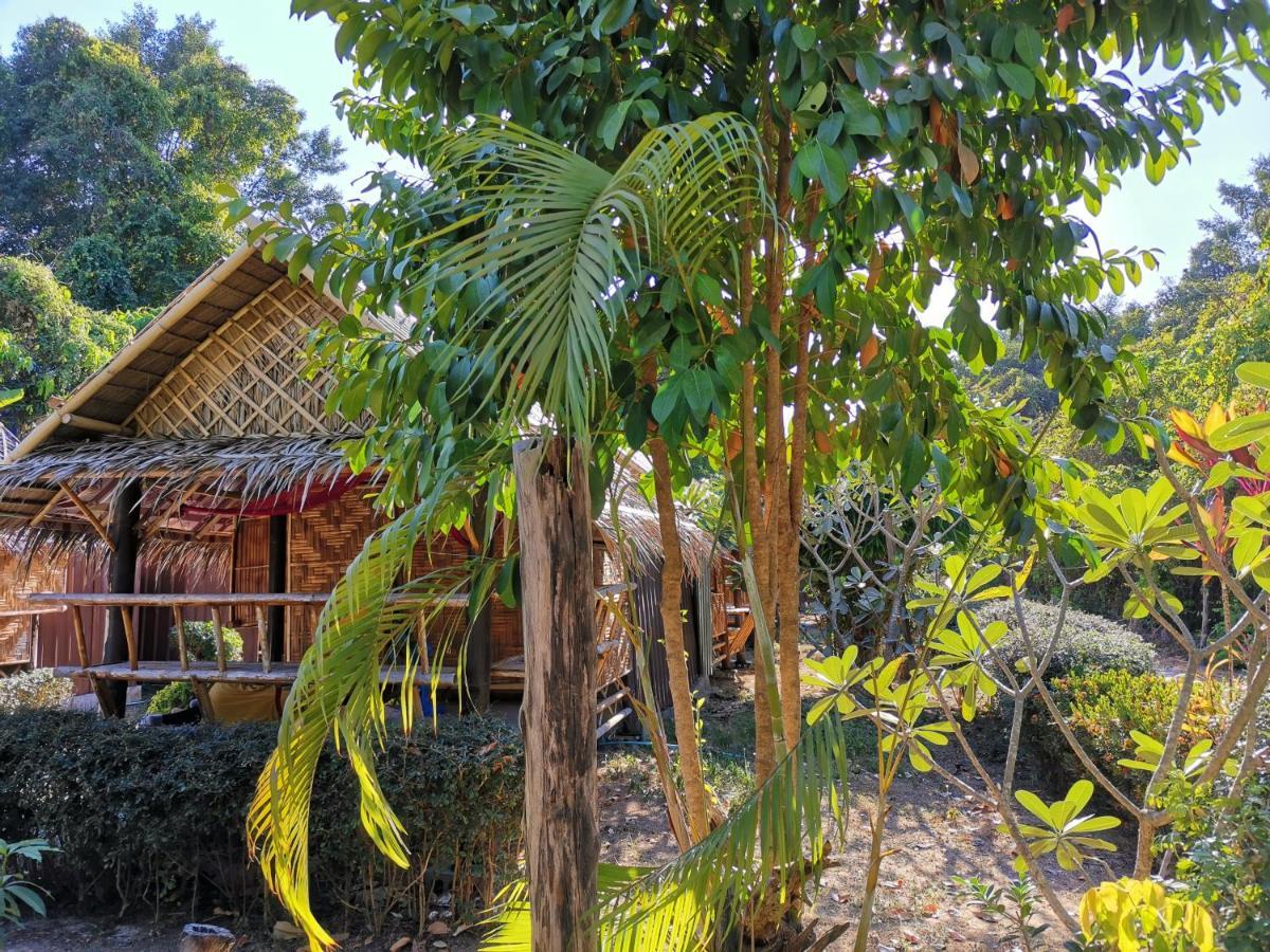 Phuhaya Bamboo Bungalows Ko Lanta المظهر الخارجي الصورة