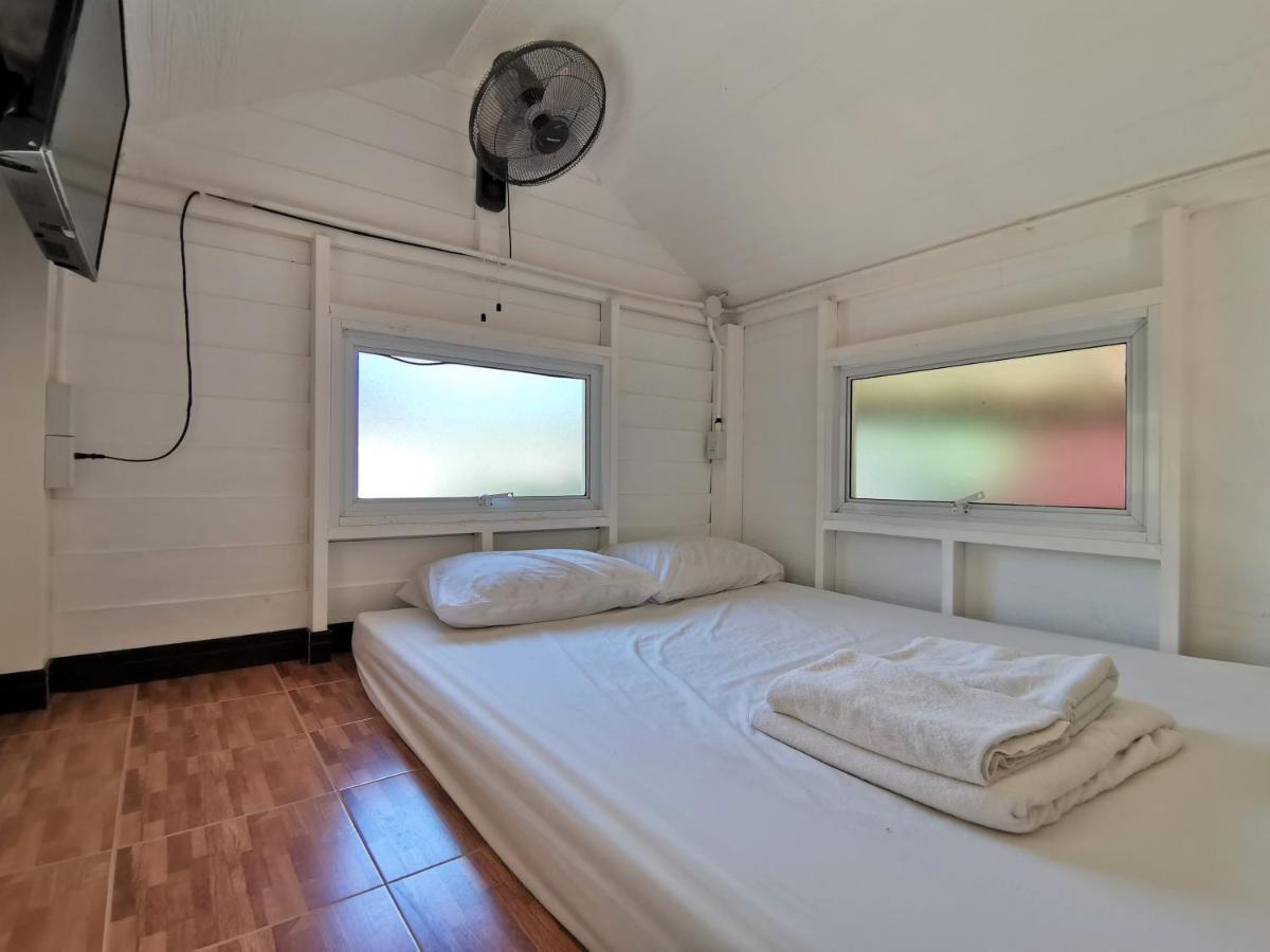 Phuhaya Bamboo Bungalows Ko Lanta المظهر الخارجي الصورة